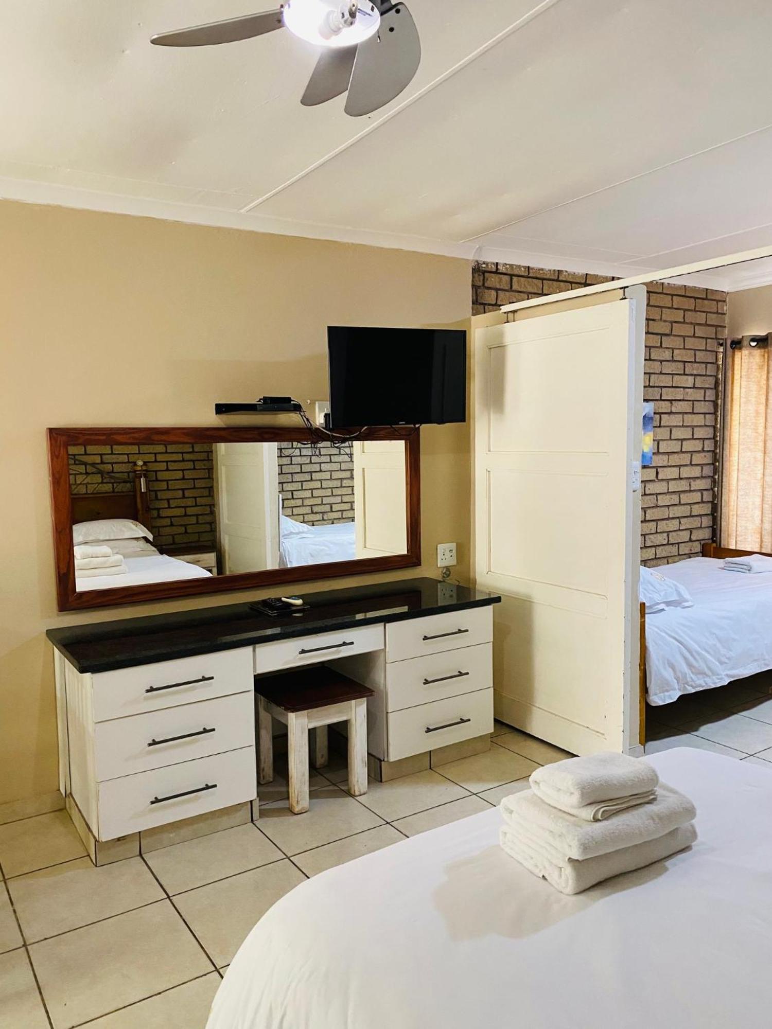 St. Lucia Safari Lodge Extérieur photo